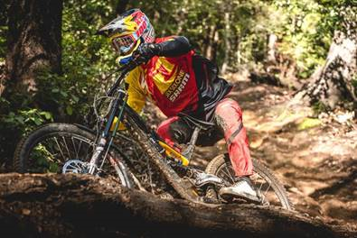 image1 Linear position sensors for professional mountain bike set-up: Variohm EuroSensor VLP and ELPM used by UCI Mountain Bike World Champion