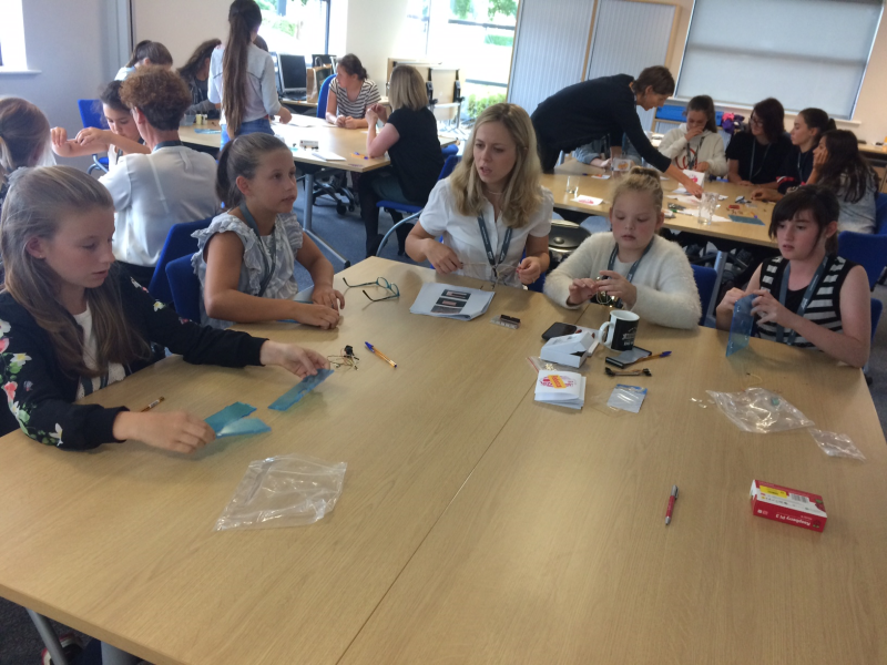 stem 5 SolutionsPT: Inspiring female engineers of the future
