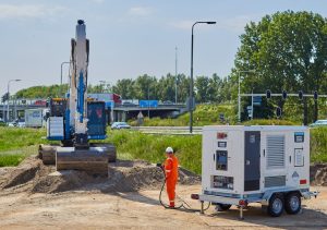 APF8420Atlas20Copco20Application204 Atlas Copco launches new mobile rapid charging station for fast, flexible charging in off-grid applications