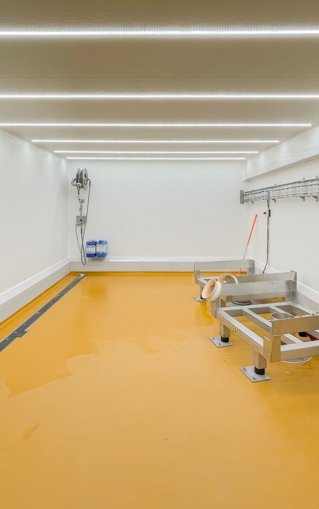 HYGIENIC FLOORING EXPERTS AIM TO KEEP IT CLEAN  AT FOODEX 2025