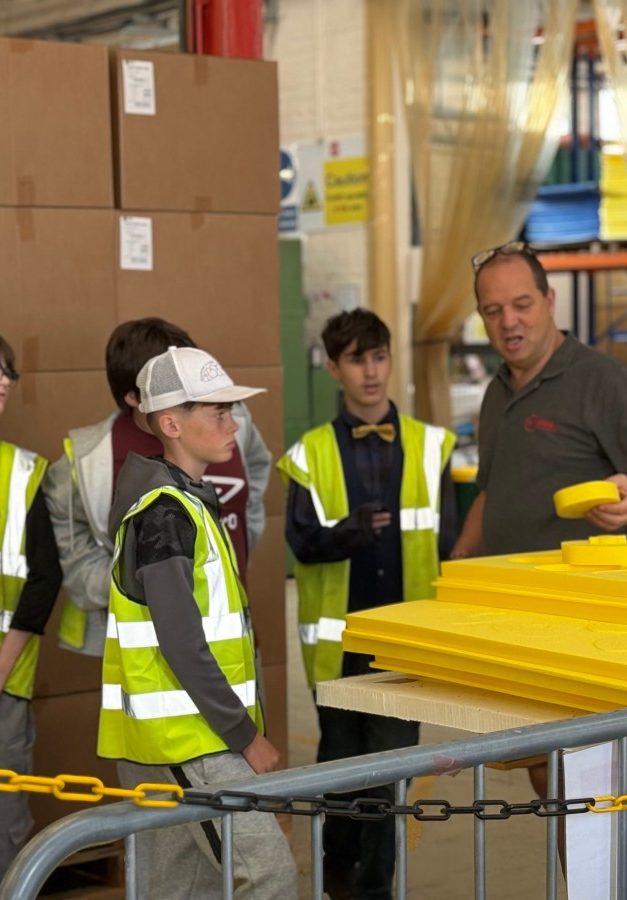 Different minds, different solutions: putting young people to the engineering test