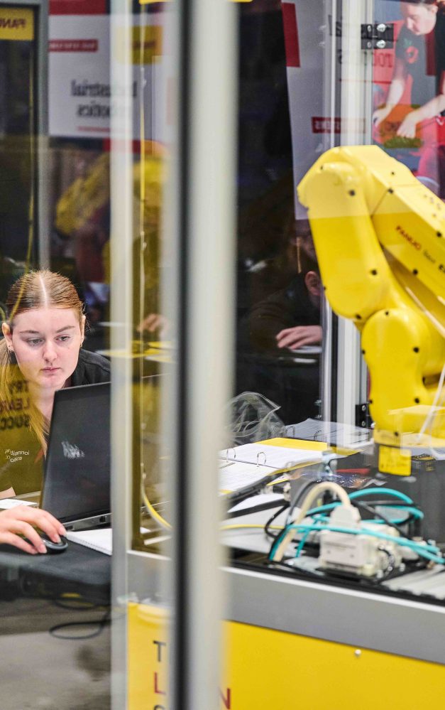 FANUC UK begins search to find Britain’s best young robotics talent