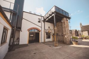 Stillhouse Scottish distilleries raise a glass to cost and carbon savings from liquid gas