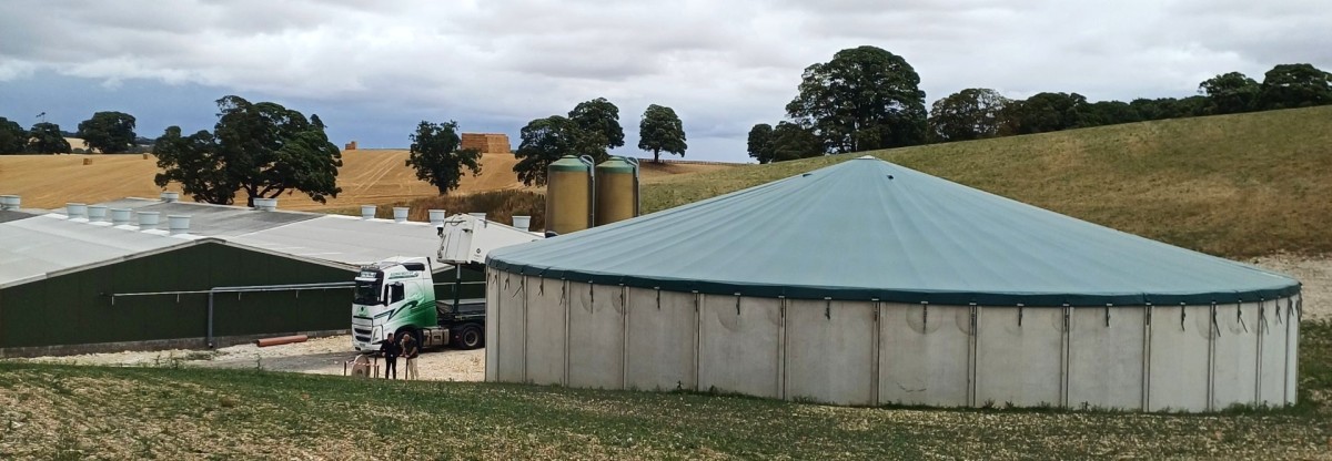 New Pig Slurry Store with pump & mixer works wonders for farmer’s crops
